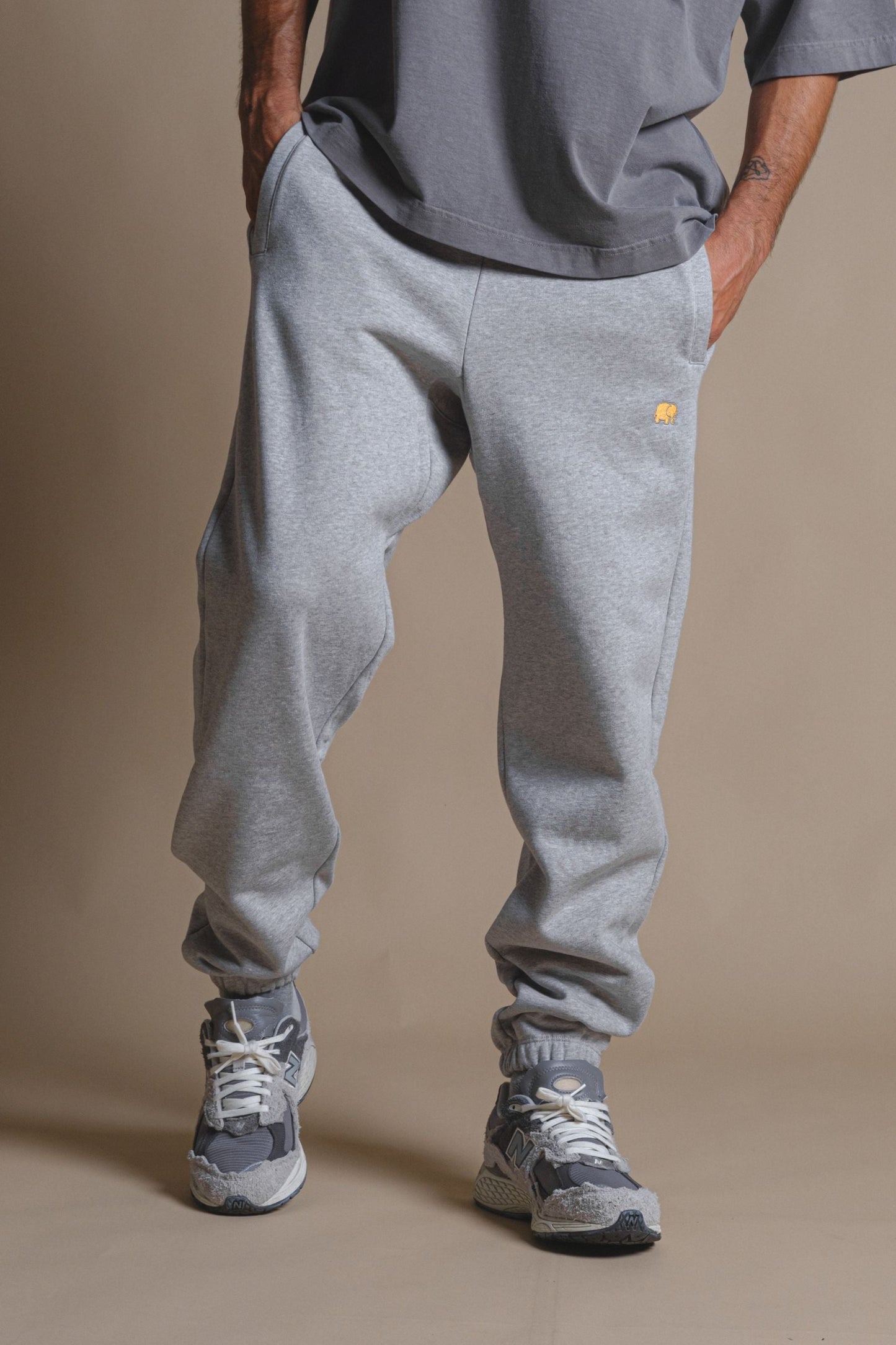 Organic Essential Sweatpants Heather Grey