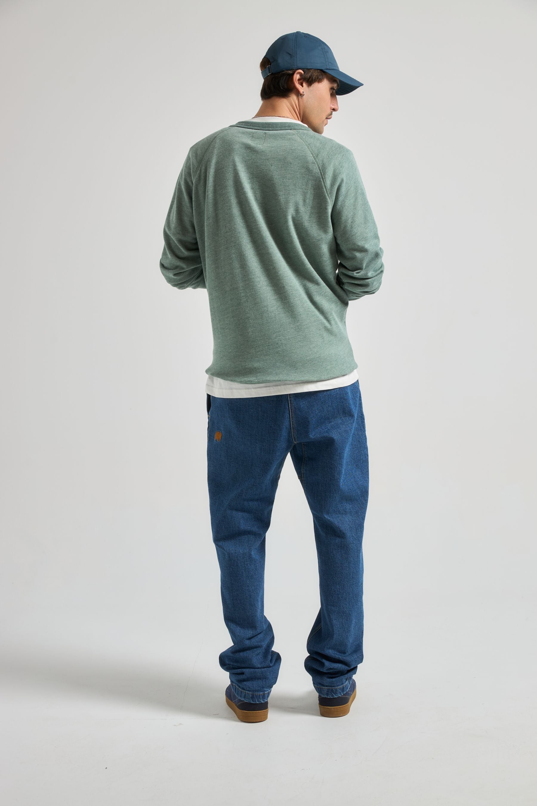 Essential Lightweight Sweatshirt Salty Green