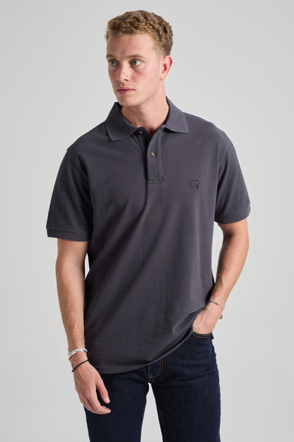 Essential Polo Bitumen Grey - model front