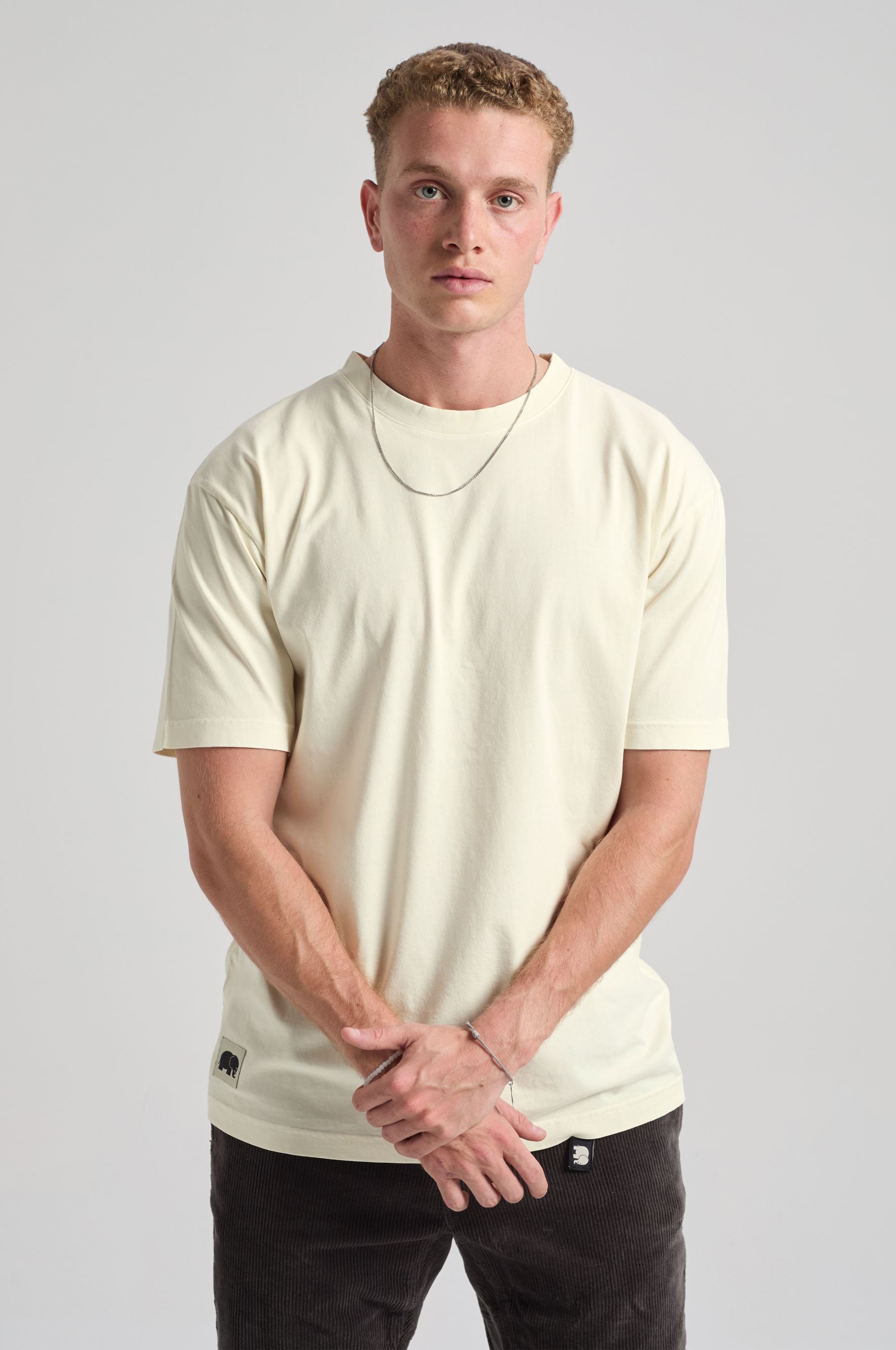 Amapola T-Shirt - model front