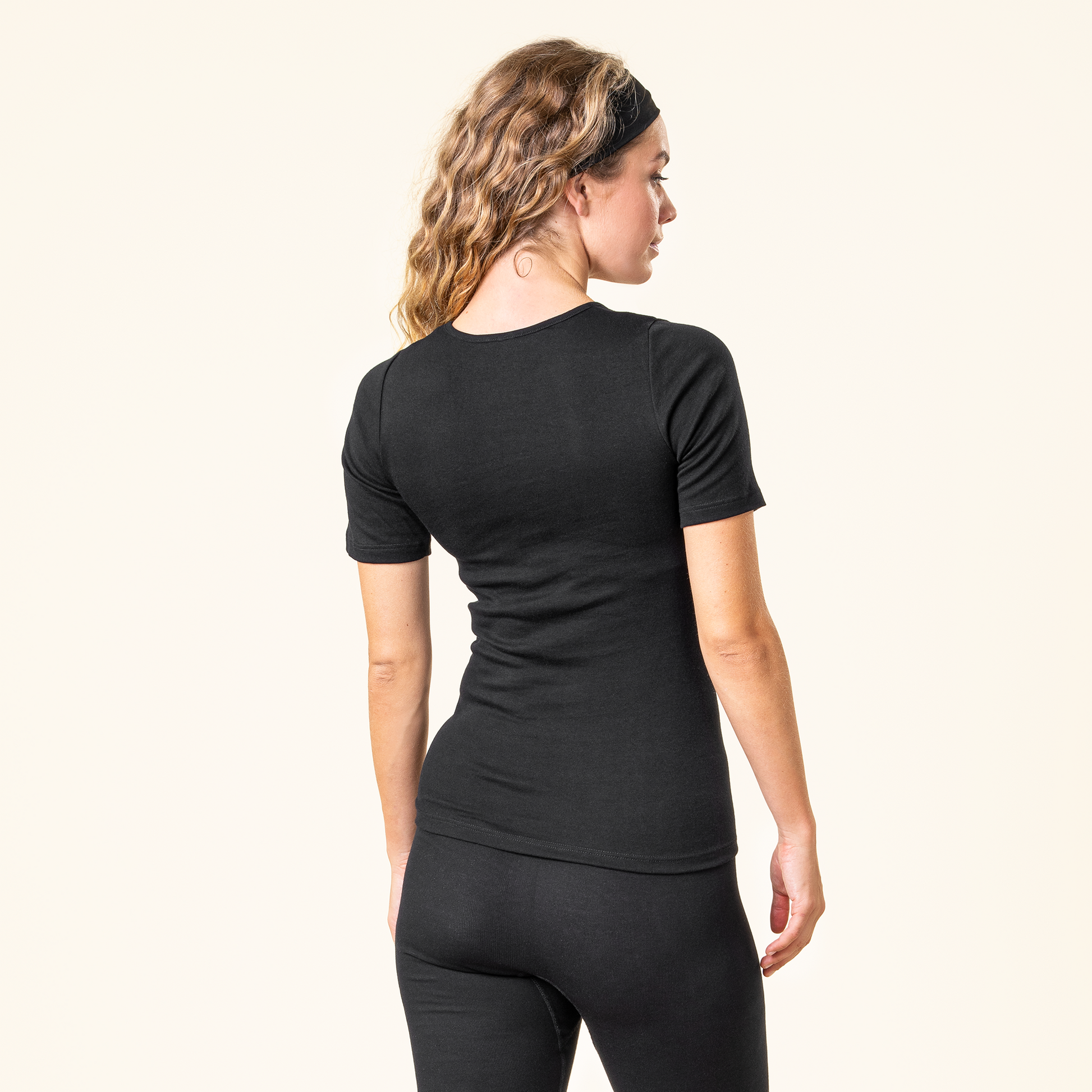 JULIANE Short-Sleeved Shirt black
