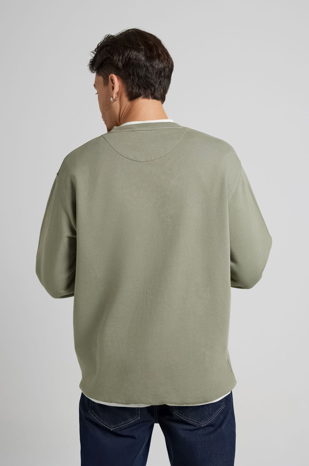 Essential Sweatshirt